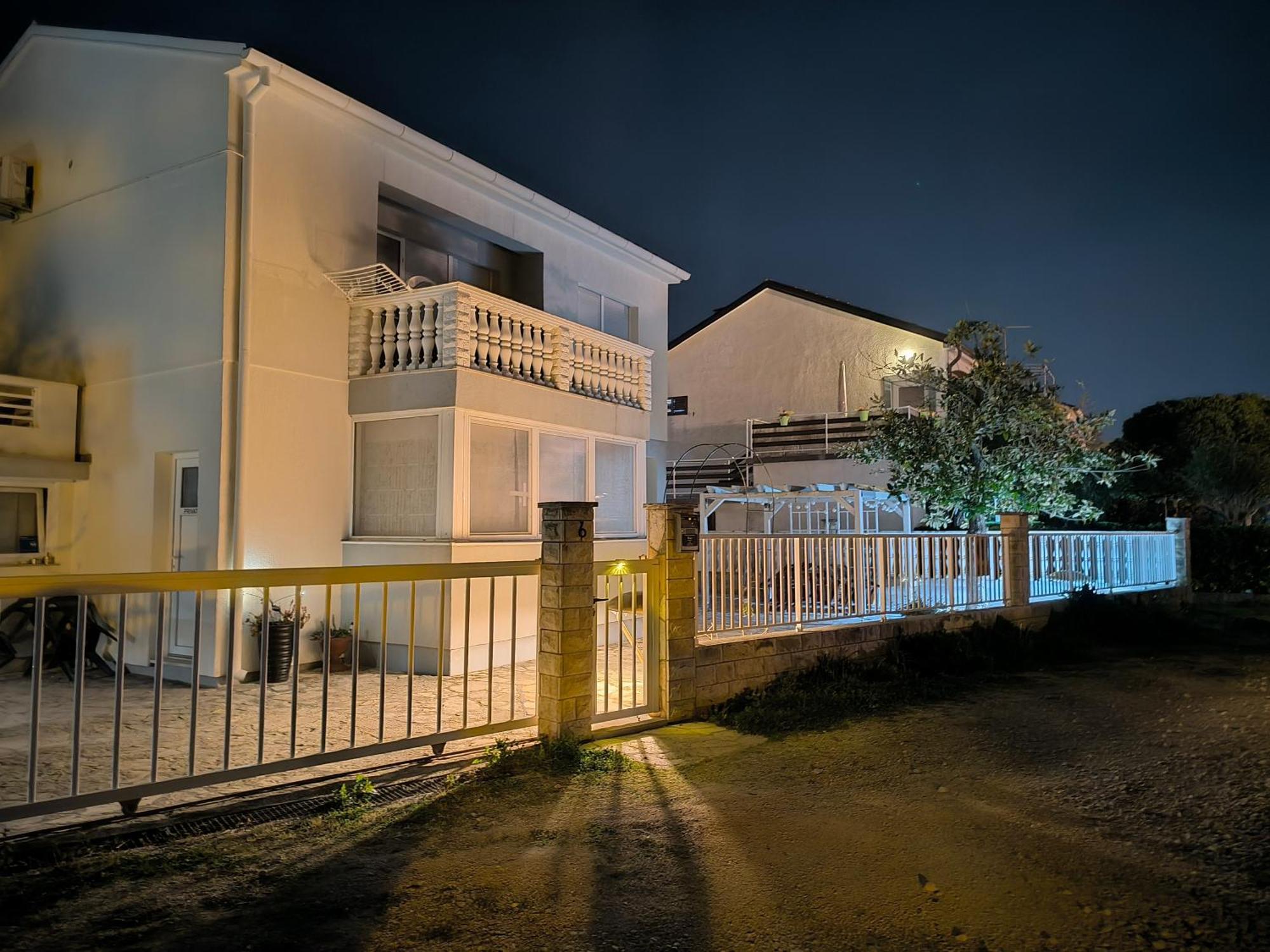 Diklo Beach Apartments Robert & Renata ซาดาร์ ภายนอก รูปภาพ