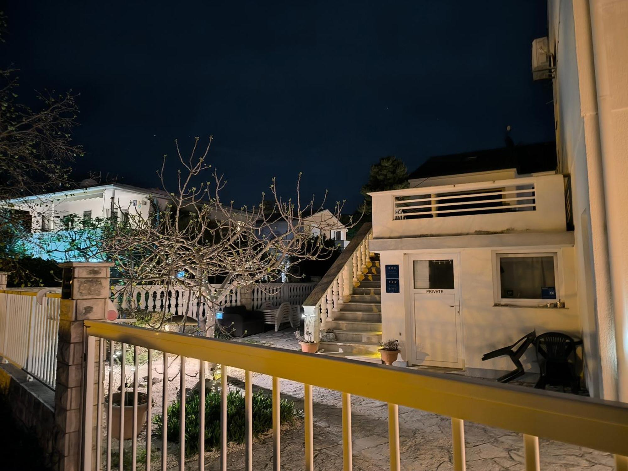 Diklo Beach Apartments Robert & Renata ซาดาร์ ภายนอก รูปภาพ