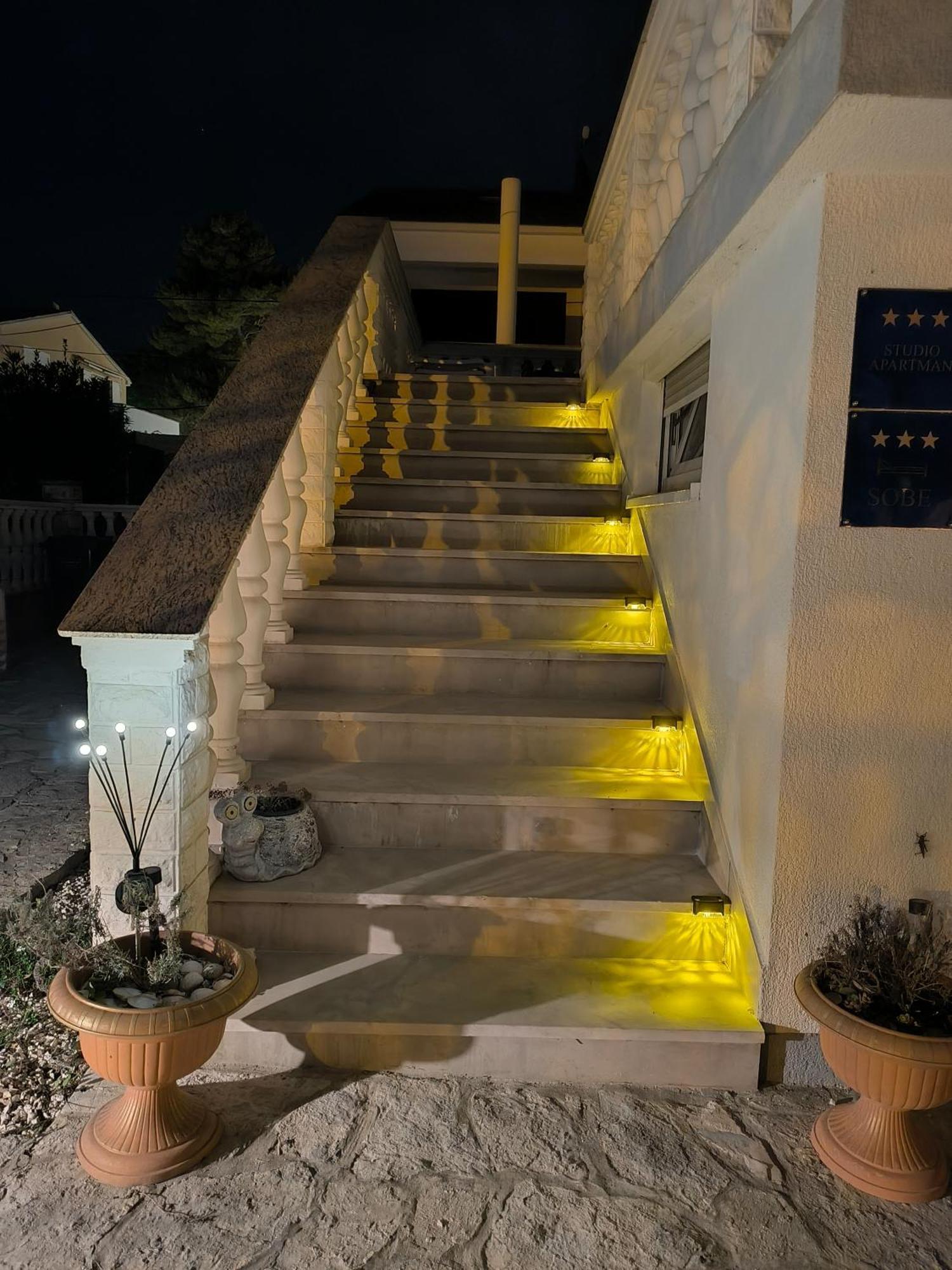 Diklo Beach Apartments Robert & Renata ซาดาร์ ภายนอก รูปภาพ