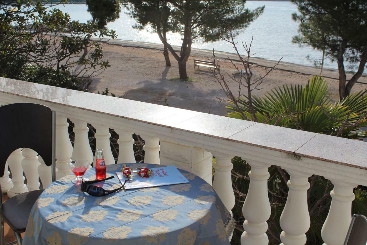 Diklo Beach Apartments Robert & Renata ซาดาร์ ภายนอก รูปภาพ